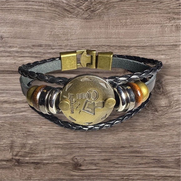 Aquarius Zodiac Bracelet with wood beads & alloy clasp - Picture 2 of 2